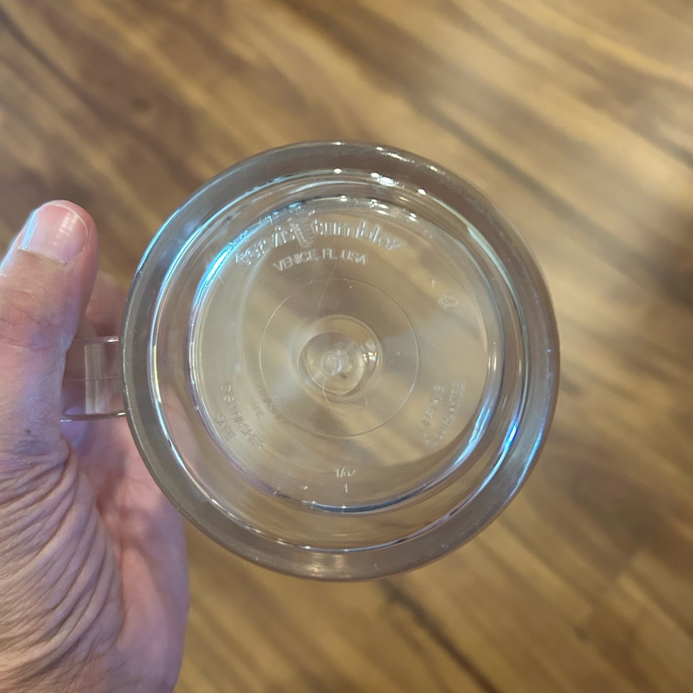 Clear Tervis Tumbler Travel Mug with handle and Embroidered Snook Fish Motif - Picture 2 of 3